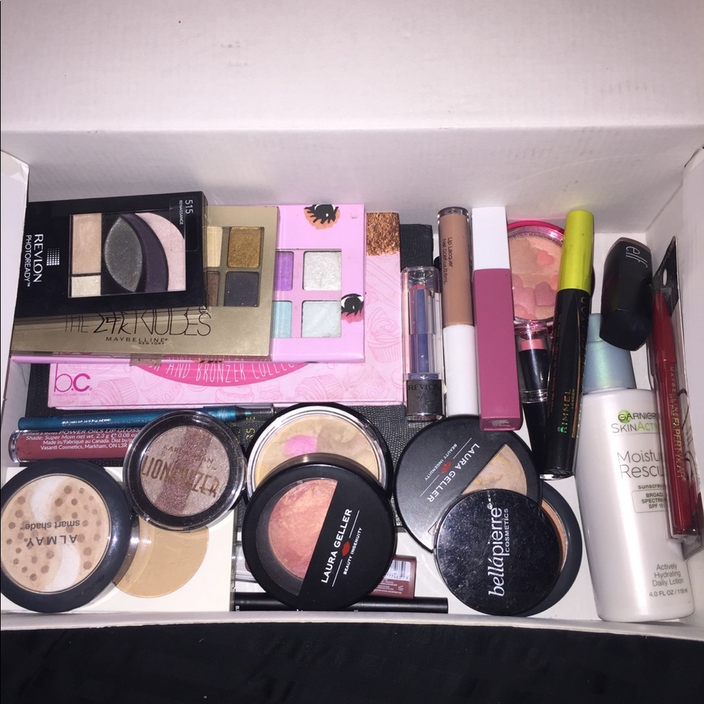 Makeup lot